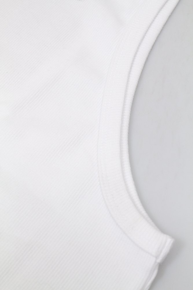 bd770a711196c9a6e828697a0fc403c0